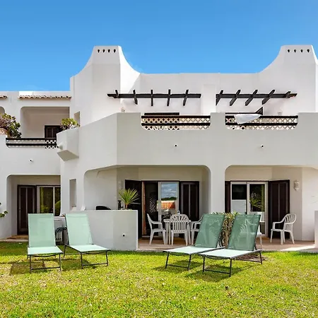 Charming Balaia Golf Village - Sleeps 6 * Албуфейра