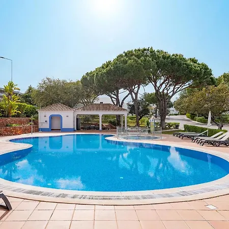 Charming Balaia Golf Village - Sleeps 6
